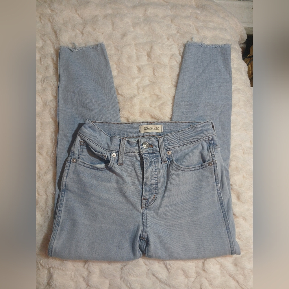 Madewell Sz 26P High Rise Skinny Crop Raw Hem Jeans Charlemont Light Wash